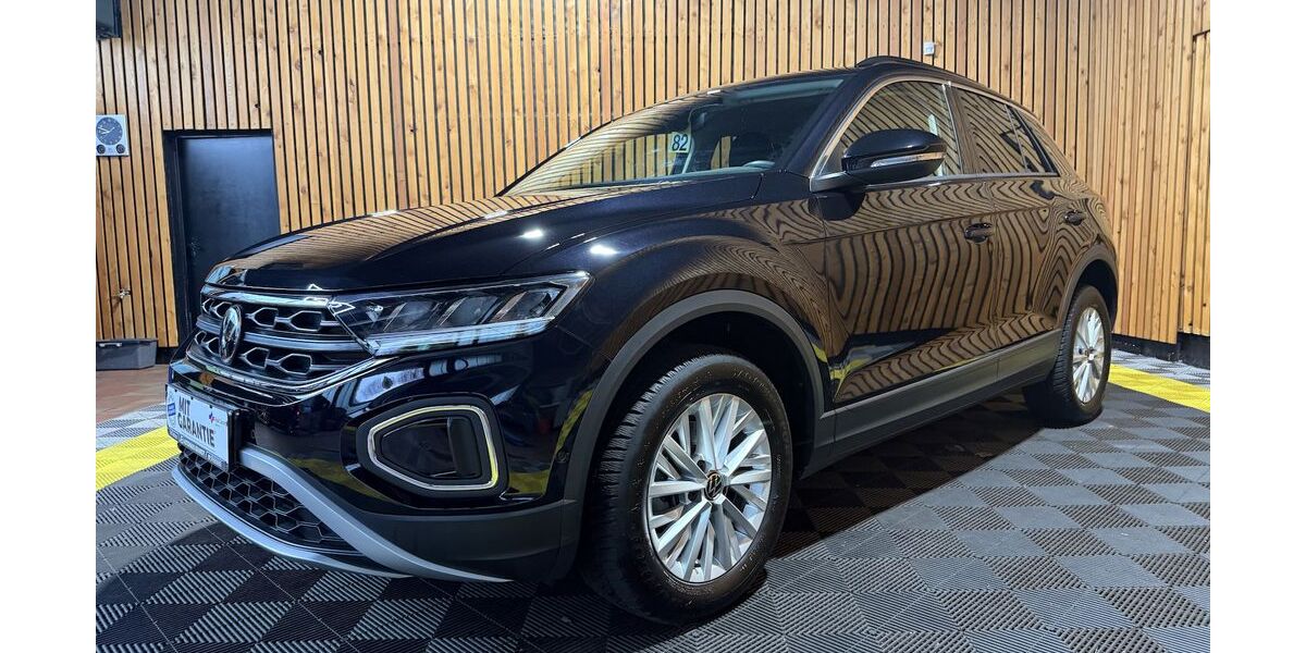 VW T-Roc 30.291 km 23.990 € Leer 26789