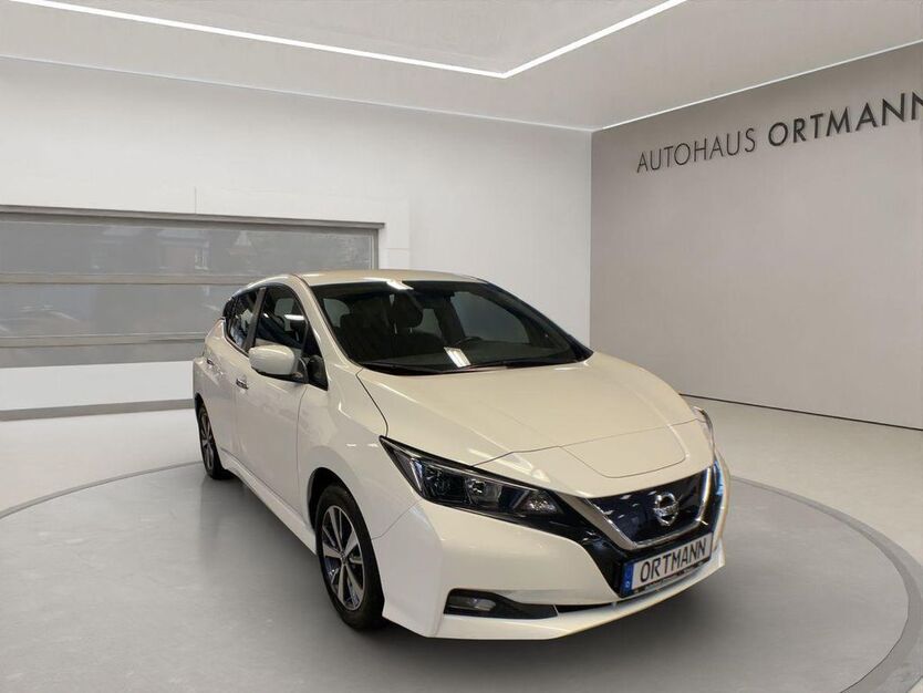 Nissan Leaf 33.963 km 14.990 € Wissen 57537