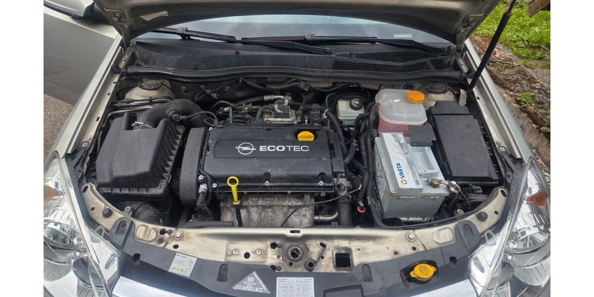 Opel Astra 150.652 km 3.299 &euro; Calw 75365