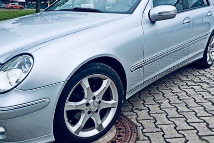 Mercedes-Benz C 220 277.000 km 3.880 € Frickingen 88699