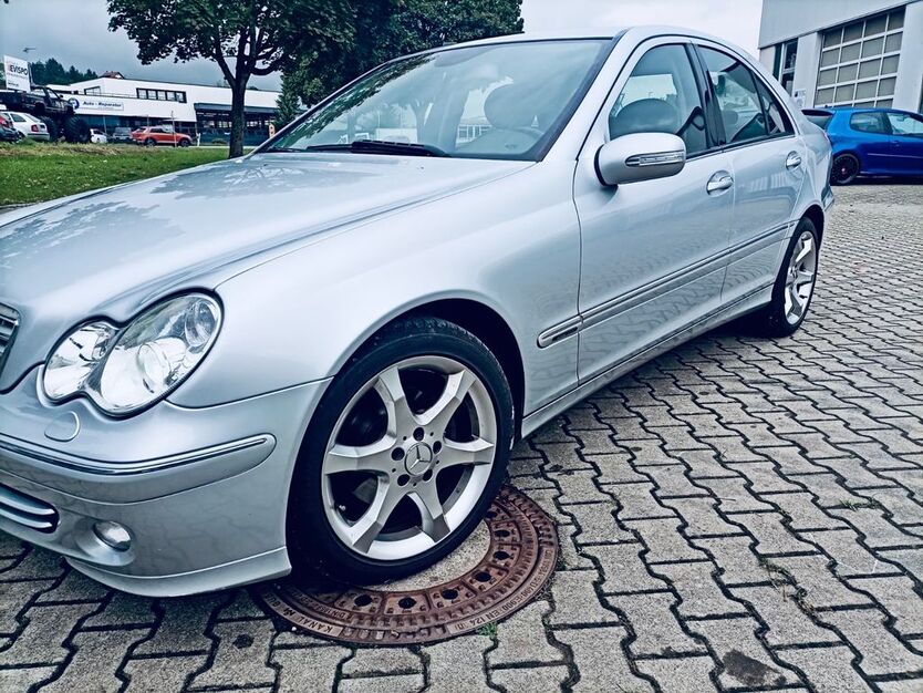 Mercedes-Benz C 220 277.000 km 3.880 € Frickingen 88699