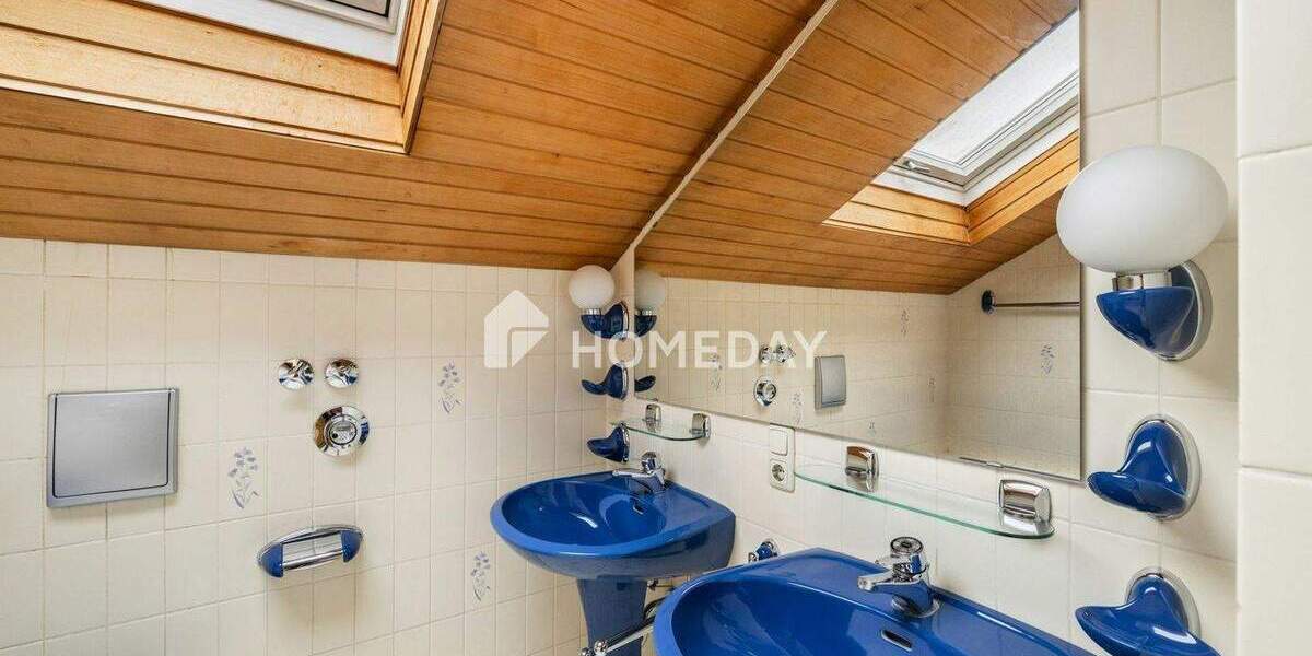 Etagenwohnung Burgkirchen an der Alz (DG) Burgkirchen - 3 Zimmer, 94 m&sup2;, 310.000&euro; | Angebot:25739139