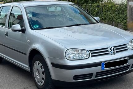 VW Golf 87.000 km 3.300 &euro; Limburgerhof 67117