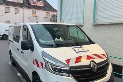 Renault Trafic 139.250 km 14.300 € Stuttgart 70329