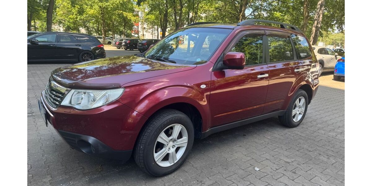 Subaru Forester 157.000 km 4.600 &euro; Nürnberg 90443