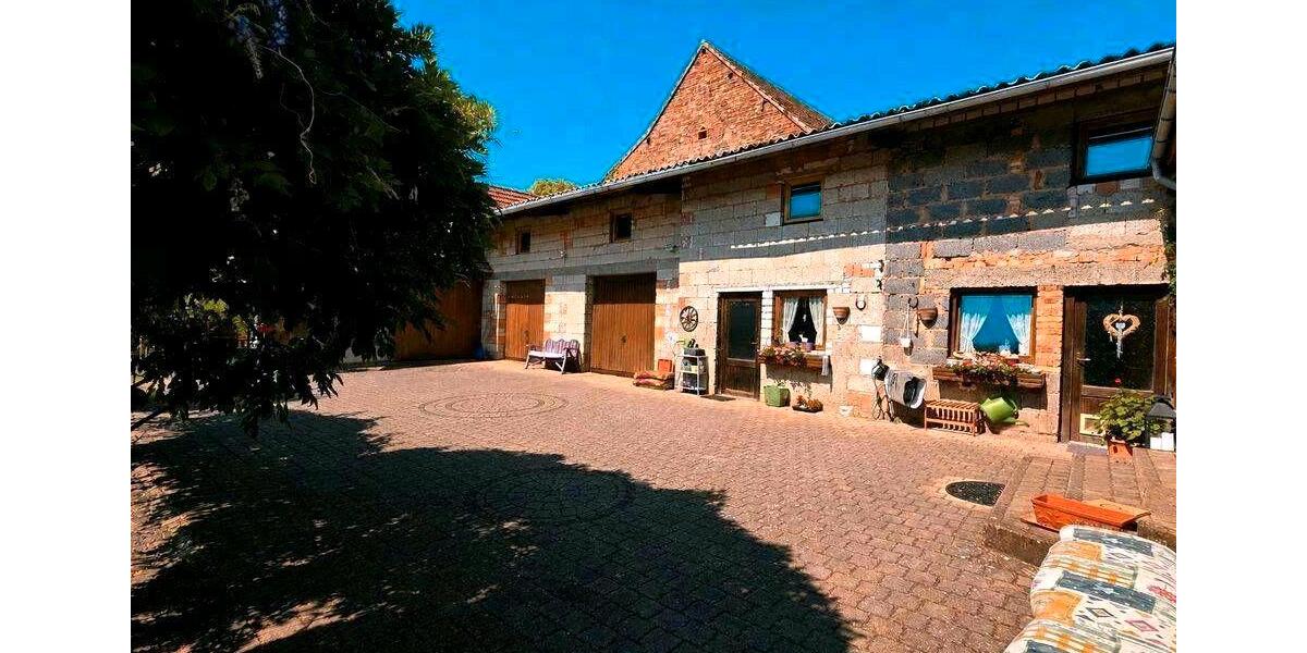 Bauernhaus, Landhaus Battweiler - 7 Zimmer, 350 m&sup2;, 420.000&euro; | Angebot:27254947