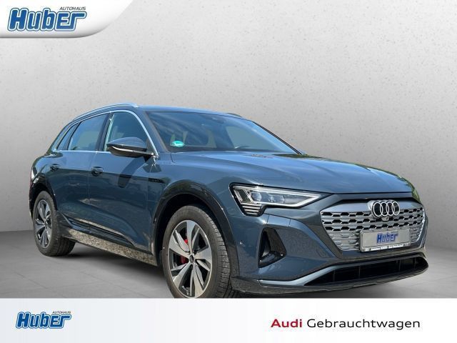Q8 e-tron
