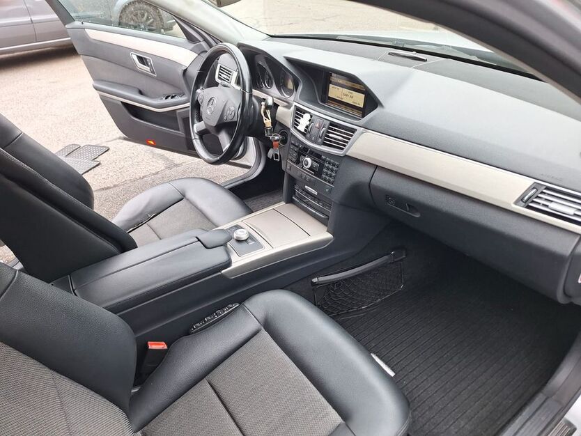 Mercedes-Benz 350 250.000 km 9.800 € Adelsheim 74740