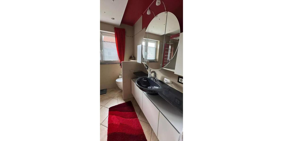 Reihenhaus Sankt Ingbert - 5 Zimmer, 140 m&sup2;, 1.500&euro; | Angebot:24293790