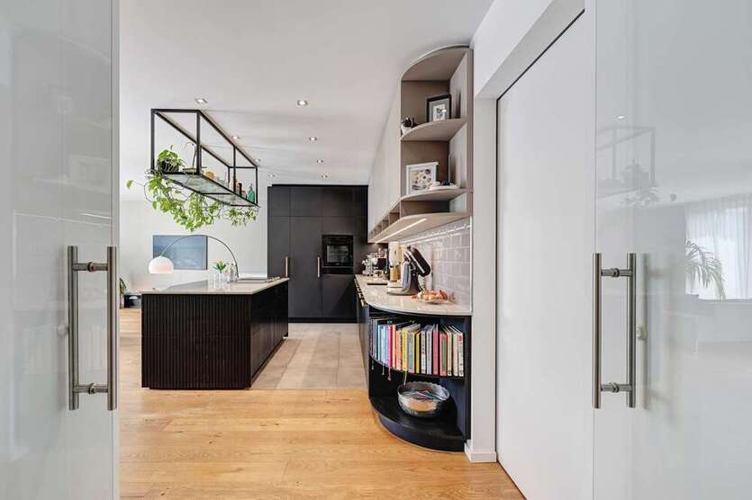 Wohnung zum Kaufen in München 2.410.000 € 140.03 m²