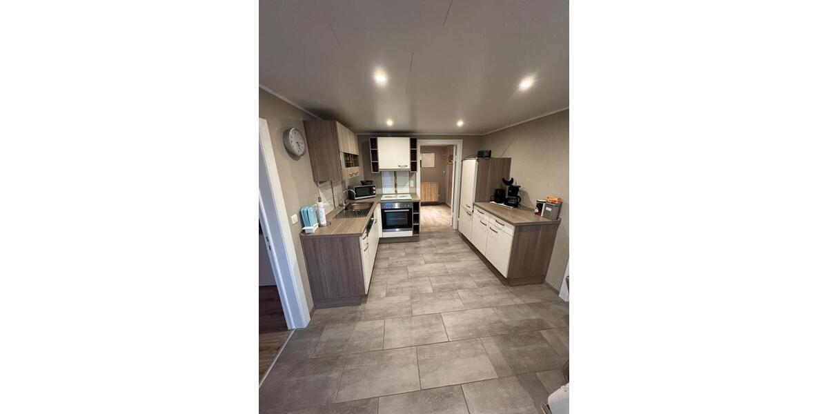 Einfamilienhaus Alt Duvenstedt - 11 Zimmer, 260 m&sup2;, 330.000&euro; | Angebot:26495205