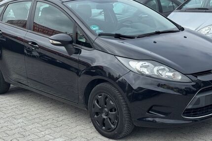 Ford Fiesta 270.000 km 2.350 € Augsburg 86167