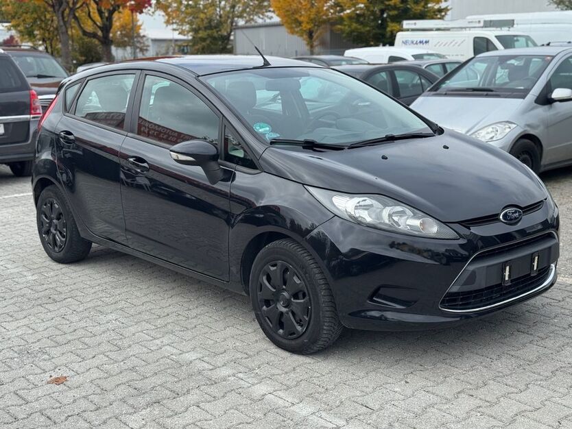 Ford Fiesta 270.000 km 2.350 € Augsburg 86167