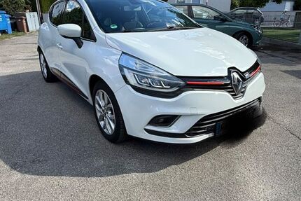 Renault Clio 100.500 km 9.800 &euro; Olching 82140