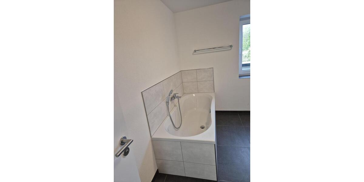 Einfamilienhaus Wadern - 2 Zimmer, 89 m&sup2;, 1.100&euro; | Angebot:25988746