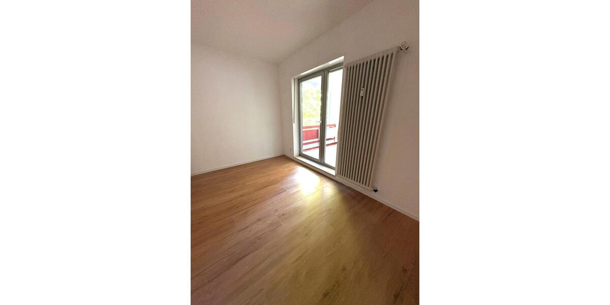 Etagenwohnung Saarbrücken Dudweiler - 2 Zimmer, 65 m&sup2;, 630&euro; | Angebot:26412255