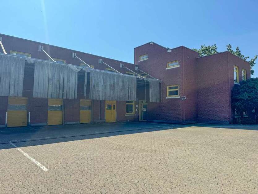 Halle in Emsdetten 800 € 200 m²
