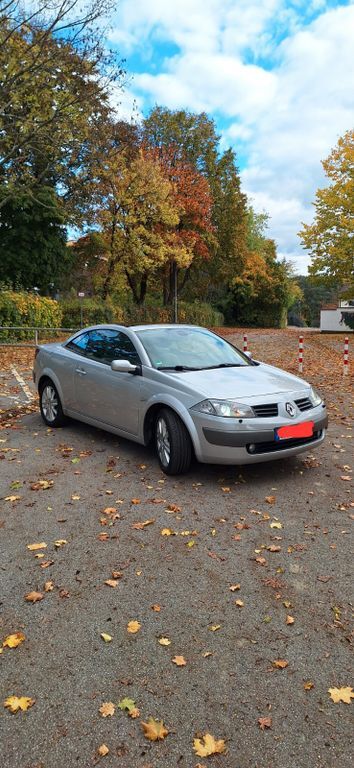 Renault Megane 122.812 km 5.550 € Bergisch Gladbach 51429