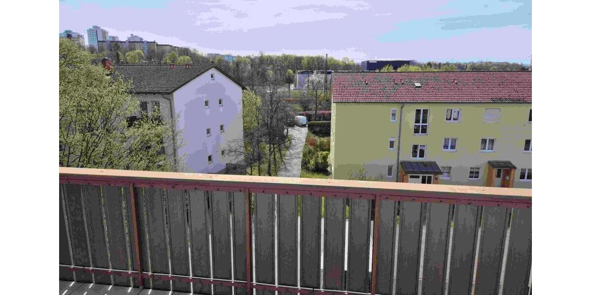 Etagenwohnung Sinzing - 3 Zimmer, 73 m&sup2;, 680&euro; | Angebot:26407139