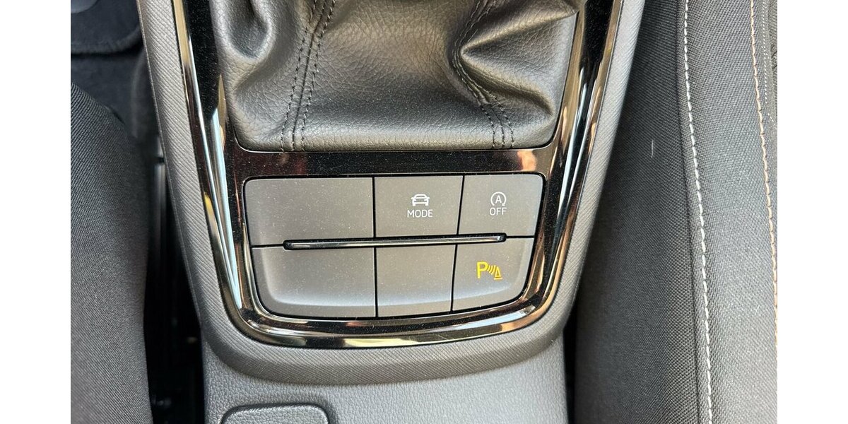 Skoda Scala TSi Clever * LED/Navi-Amundsen/virt.Cockpit/ 27.272 km 17.980 &euro; Bamberg 96052