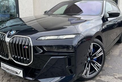 BMW i7 2.500 km 126.000 &euro; Essen 45134