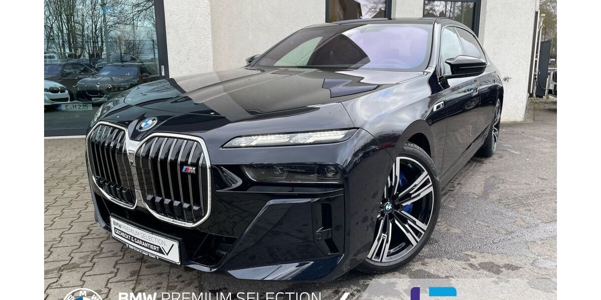 BMW i7 2.500 km 126.000 &euro; Essen 45134