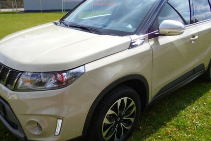 Suzuki Vitara 34.000 km 16.000 &euro; Tanne 38875