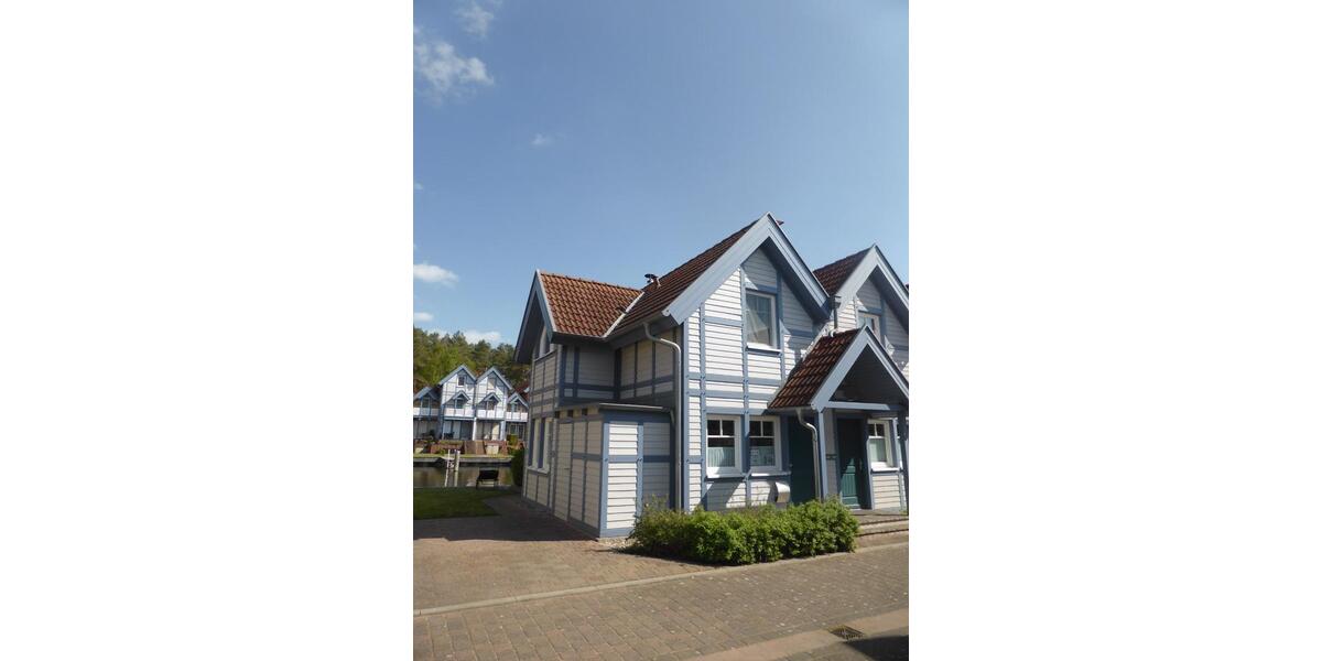 Reihenendhaus mit eigenem Bootsliegeplatz im Hafendorf Rheinsberg 3 zimmer