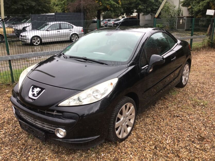 Peugeot 207 91.015 km 1.990 € Berlin 12099