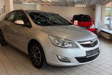 Opel Astra 220.000 km 2.300 &euro; Schwanfeld 97523