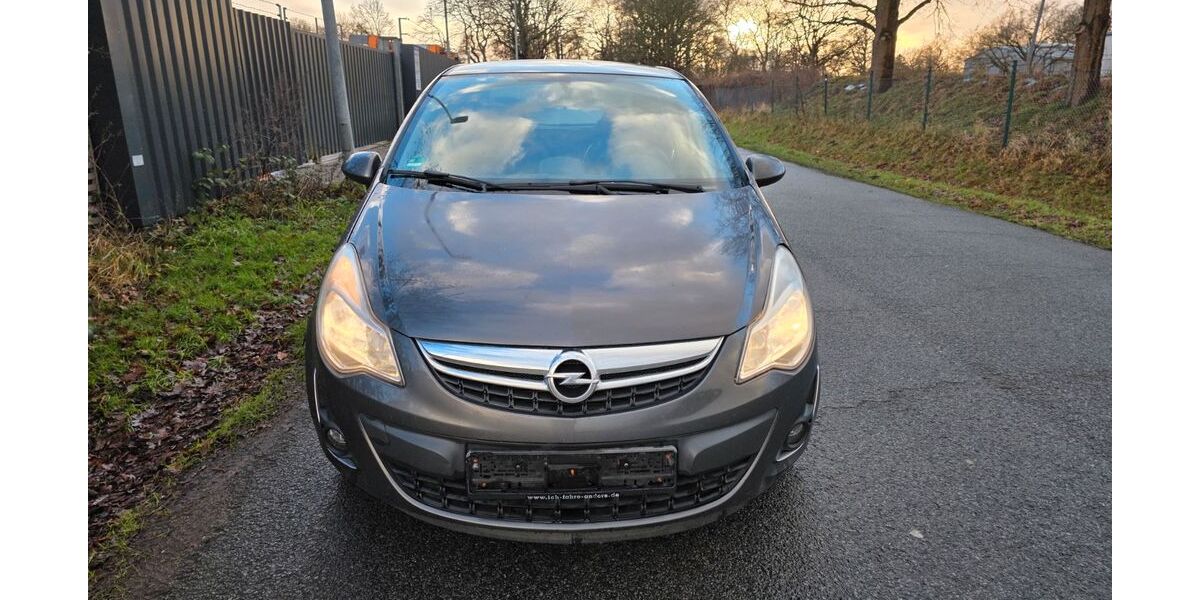 Opel Corsa 217.500 km 1.450 &euro; Westoveledingen 26810