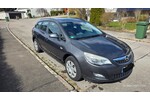 Opel Astra J Sports Tourer 203.000 km 5.600 &euro; Donaueschingen 78166