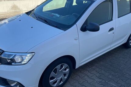 Dacia Sandero 76.900 km 3.390 &euro; Zehnhausen 56477