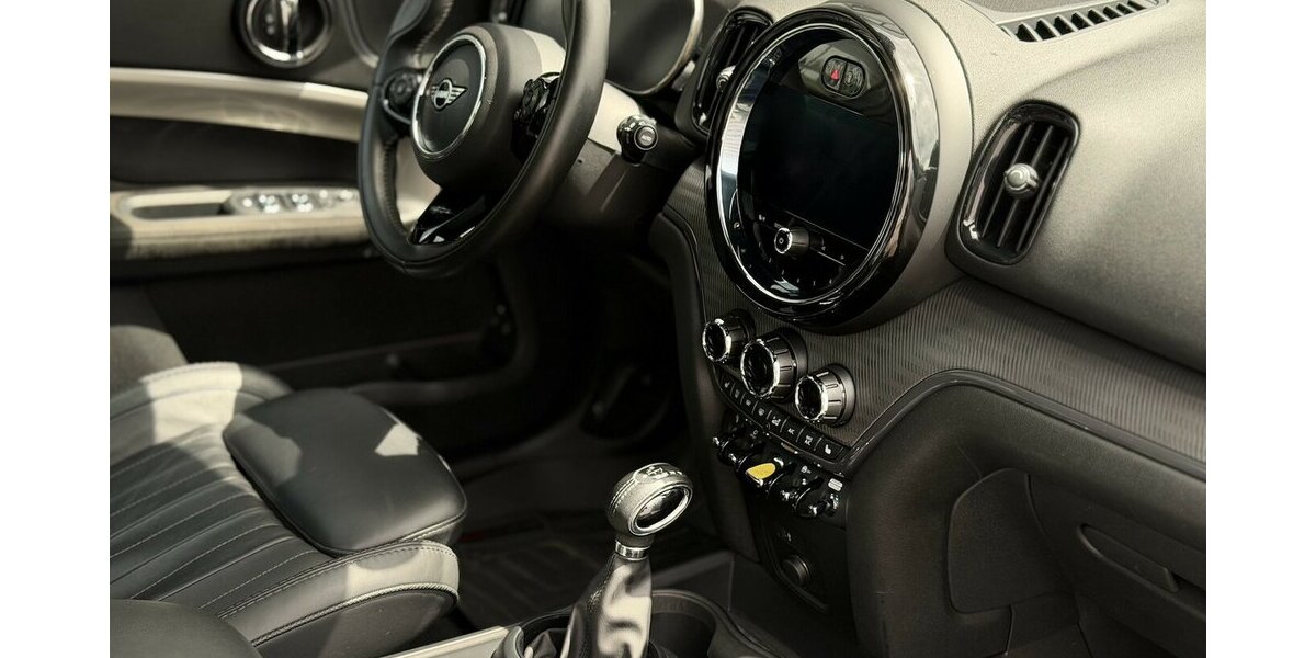 Mini Cooper Countryman All4 Cooper SE / All4 / PANO 58.000 km 24.990 &euro; Mönchengladbach 41066