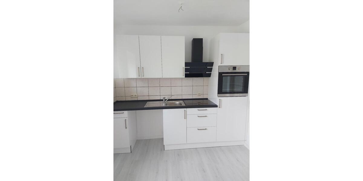 Hochparterre Lüchow (Wendland) - 2 Zimmer, 32 m&sup2;, 290&euro; | Angebot:26299794