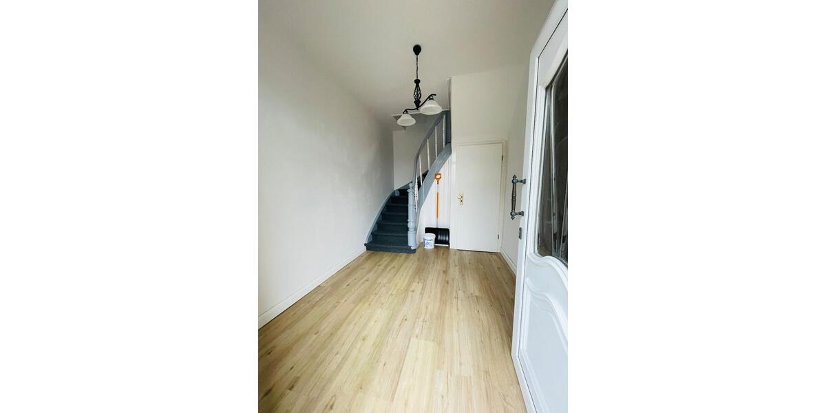 Helle Wohnung 4 Zimmer, Küche, Bad 21745 Hemmoor 4 zimmer