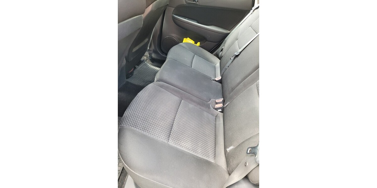 Hyundai i30 96.300 km 6.800 &euro; Bremerhaven 27576