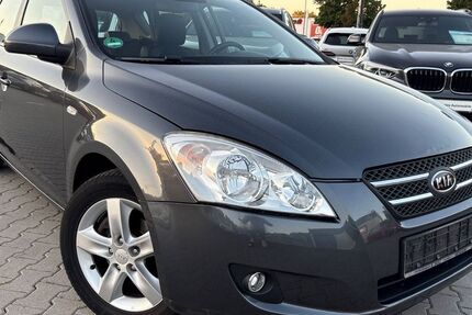 Kia ceed / Ceed 177.000 km 4.390 &euro; Forchtenberg 74670
