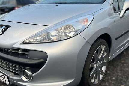 Peugeot 207 134.000 km 3.950 &euro; Zeven 27404