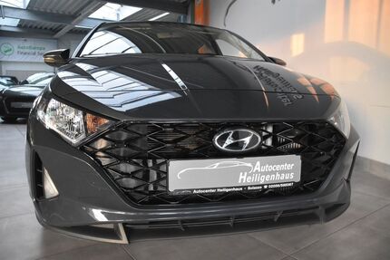 Hyundai i20 19.501 km 16.880 &euro; Heiligenhaus 42579