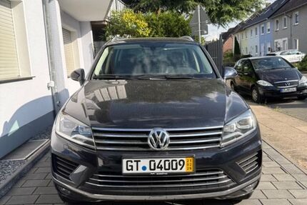 VW Touareg 129.000 km 19.200 &euro; Werther 33824