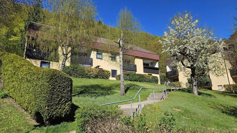 Etagenwohnung Bad Berneck - 1 Zimmer, 42 m&sup2;, 370&euro; | Angebot:26290263