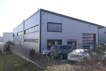 Halle in Seevetal 1.600.000 € 700 m²