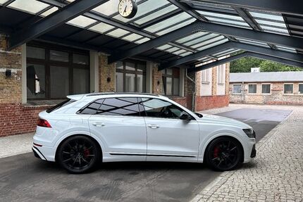 Audi Q8 105.000 km 54.400 &euro; Berlin 13599