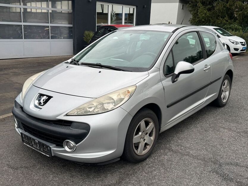 Peugeot 207 162.800 km 2.690 € Lauterbach 36341