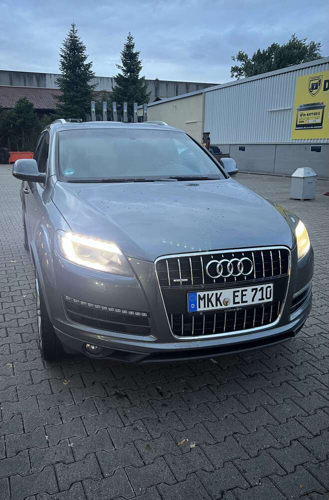 Q7