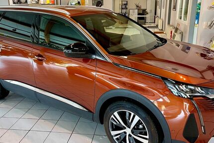 Peugeot 5008 25.976 km 25.900 € Marlow 18337
