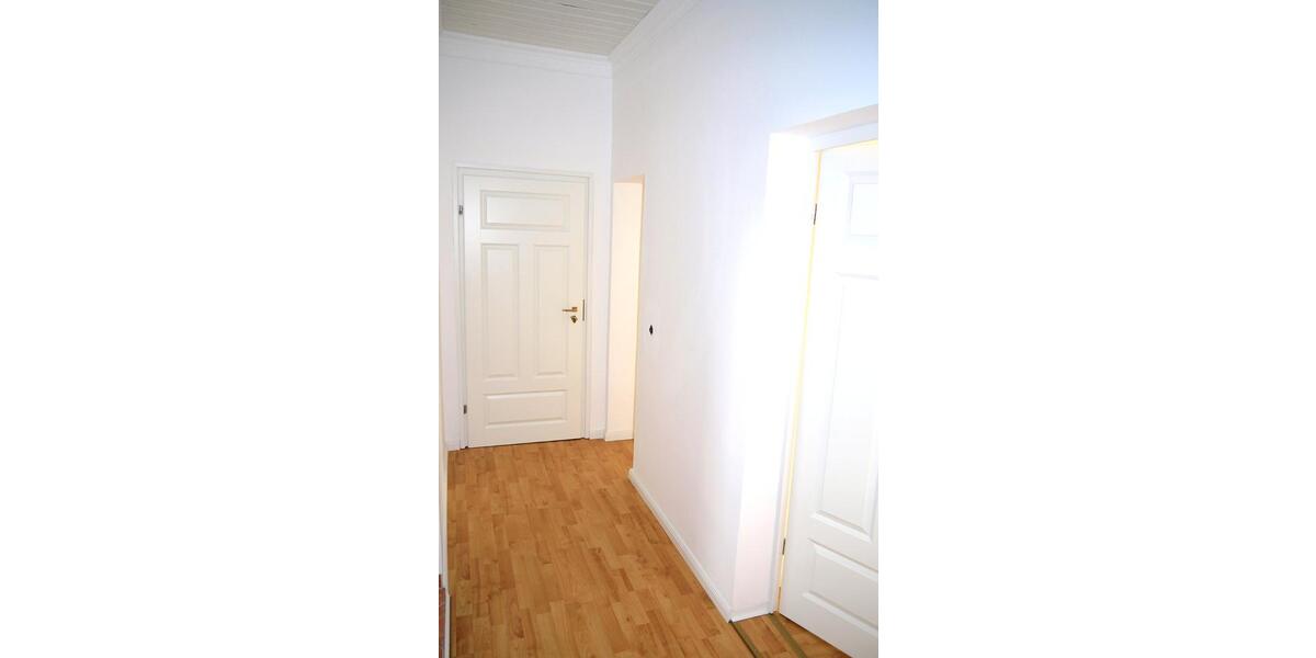 Etagenwohnung Artern - 3 Zimmer, 76 m&sup2;, 491&euro; | Angebot:26432698
