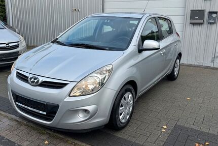 Hyundai i20 80.000 km 2.890 € Münster 48157
