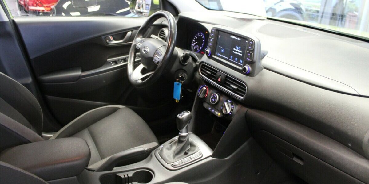 Hyundai Kona 1.0 T-GDI 115.043 km 11.980 € Euskirchen 53881